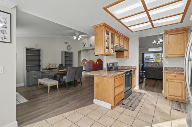 7220 Bobcat, North Highlands, CA 95660