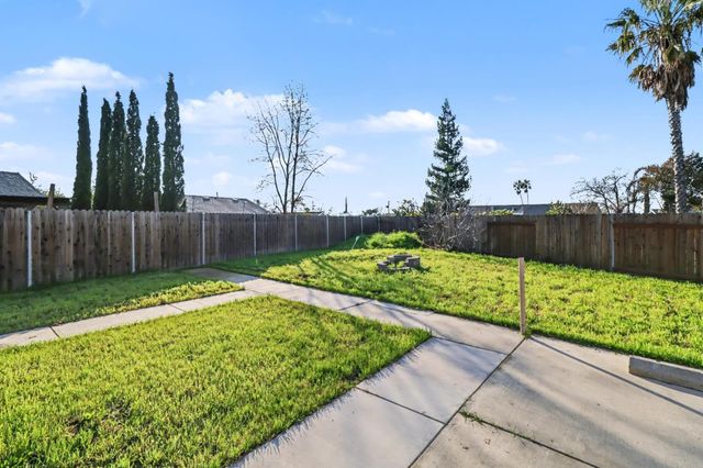 7220 Bobcat, North Highlands, CA 95660