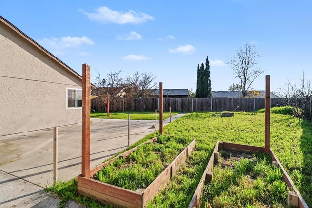 7220 Bobcat, North Highlands, CA 95660