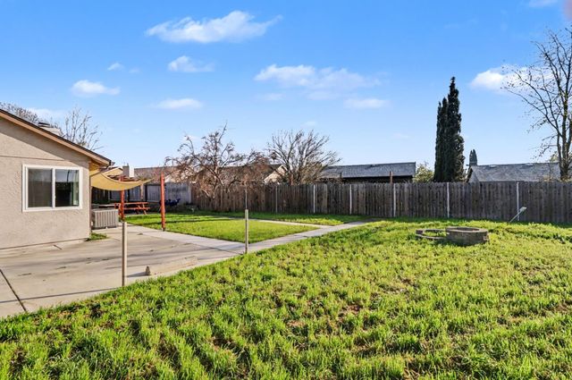 7220 Bobcat, North Highlands, CA 95660