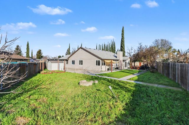 7220 Bobcat, North Highlands, CA 95660