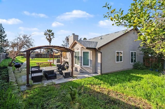 7220 Bobcat, North Highlands, CA 95660