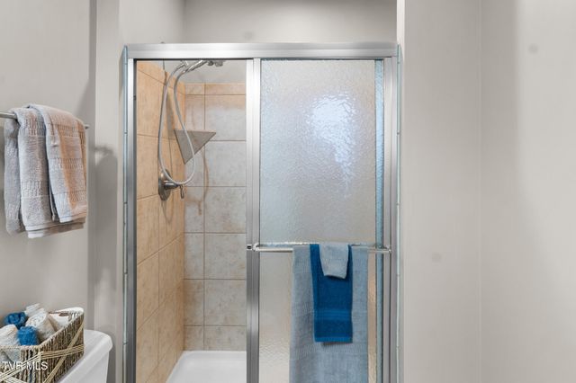 1684 Hatterdale Farm Road B, Blountville, TN 37617