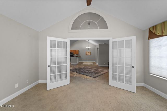 1684 Hatterdale Farm Road B, Blountville, TN 37617