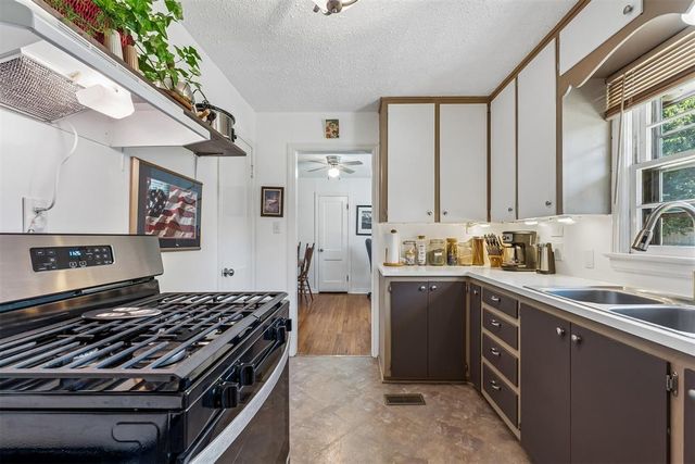 701 Thompson Drive, El Reno, OK 73036