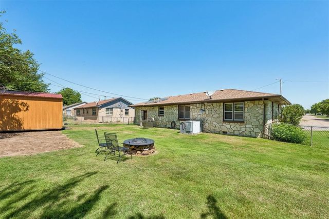701 Thompson Drive, El Reno, OK 73036