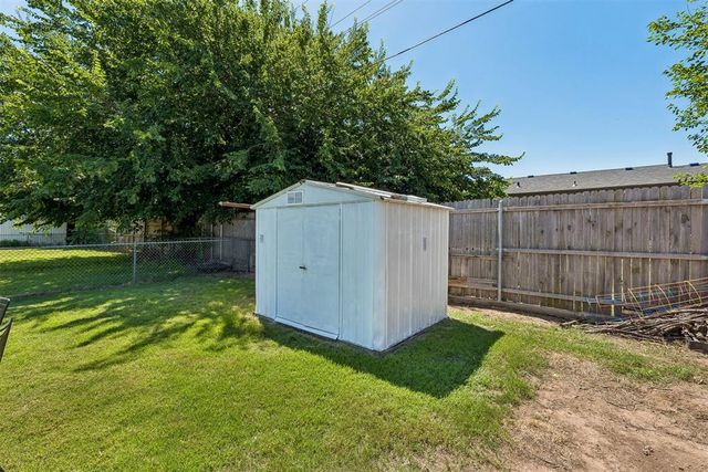 701 Thompson Drive, El Reno, OK 73036