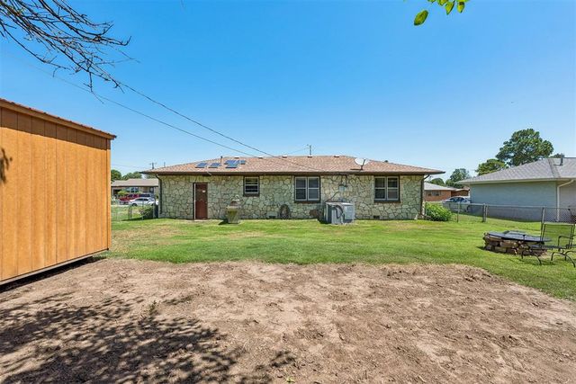 701 Thompson Drive, El Reno, OK 73036