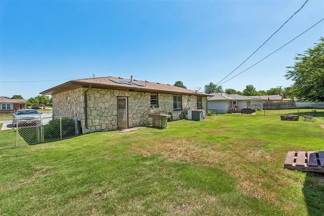 701 Thompson Drive, El Reno, OK 73036