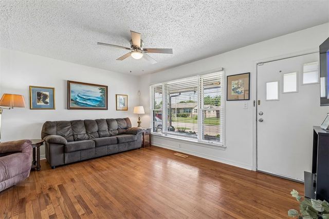 701 Thompson Drive, El Reno, OK 73036