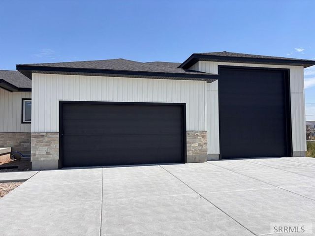 32 N Currant Lane, Rigby, ID 83442