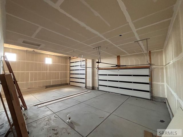 32 N Currant Lane, Rigby, ID 83442