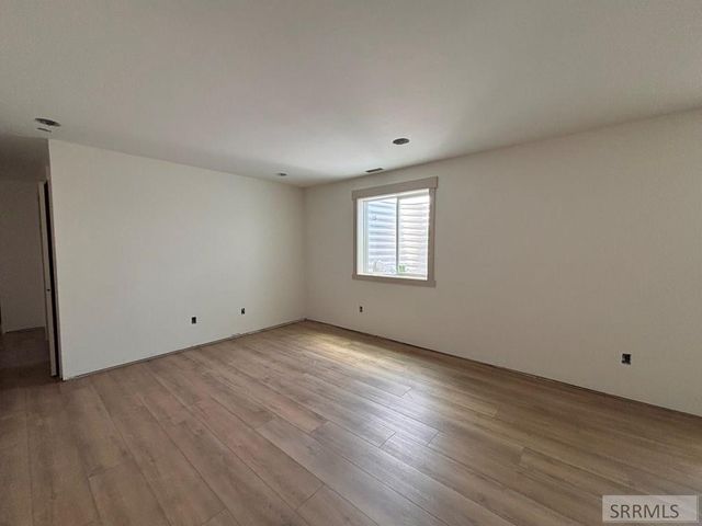 32 N Currant Lane, Rigby, ID 83442