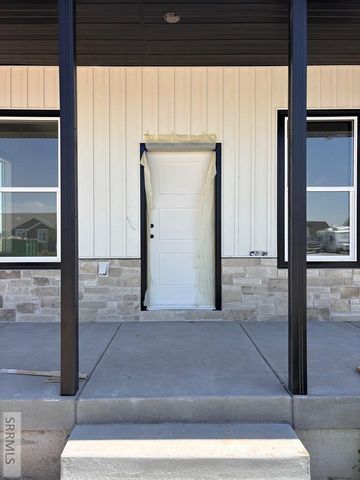 32 N Currant Lane, Rigby, ID 83442