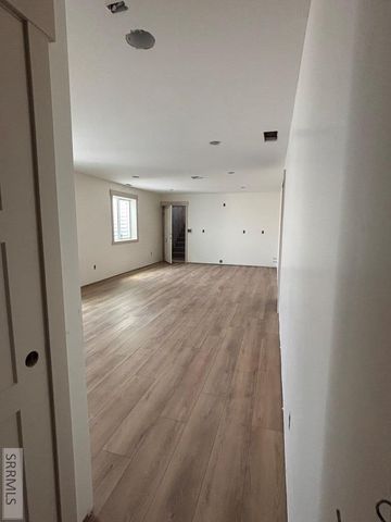 32 N Currant Lane, Rigby, ID 83442