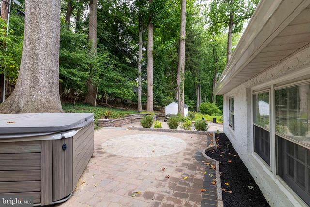 2544 TULIP LN, Feasterville Trevose, PA 19053