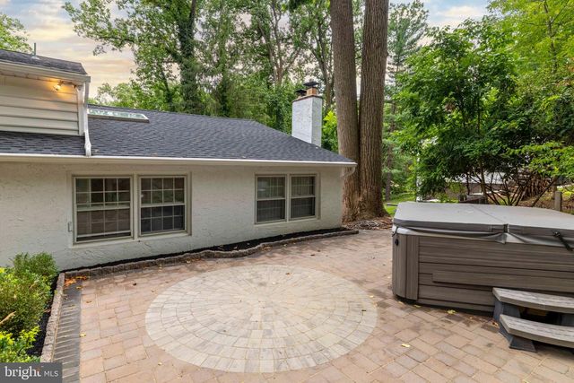 2544 TULIP LN, Feasterville Trevose, PA 19053
