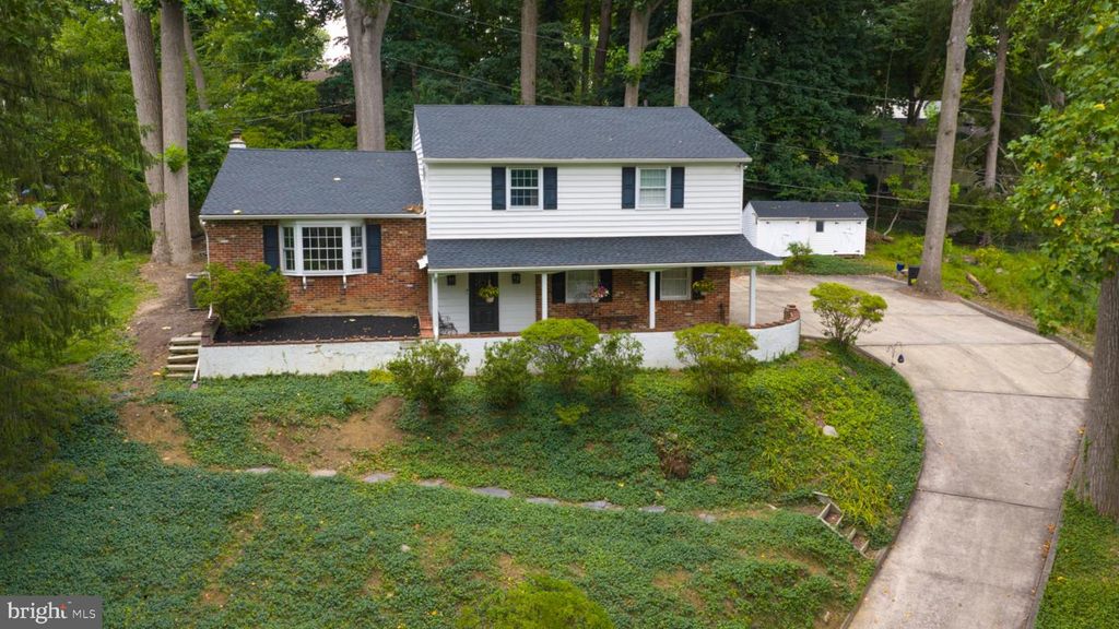 2544 TULIP LN, Feasterville Trevose, PA 19053