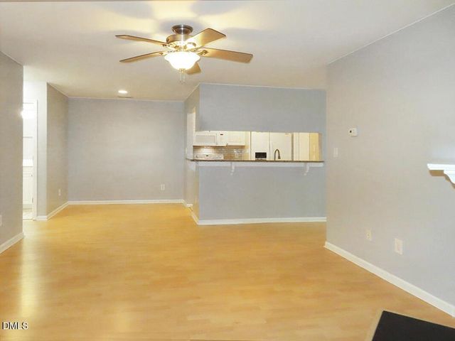 1003 Kingswood Drive J, Chapel Hill, NC 27517