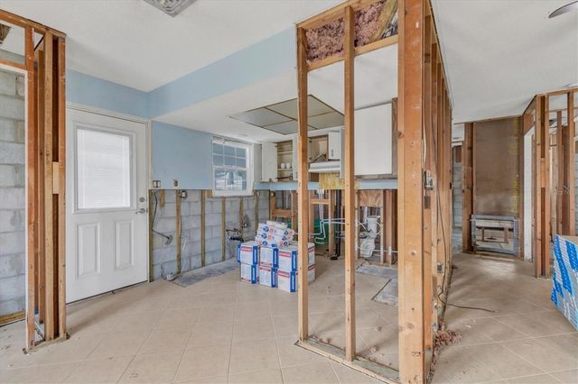 1977 BEACH ROAD 19, Englewood, FL 34223