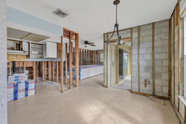 1977 BEACH ROAD 19, Englewood, FL 34223