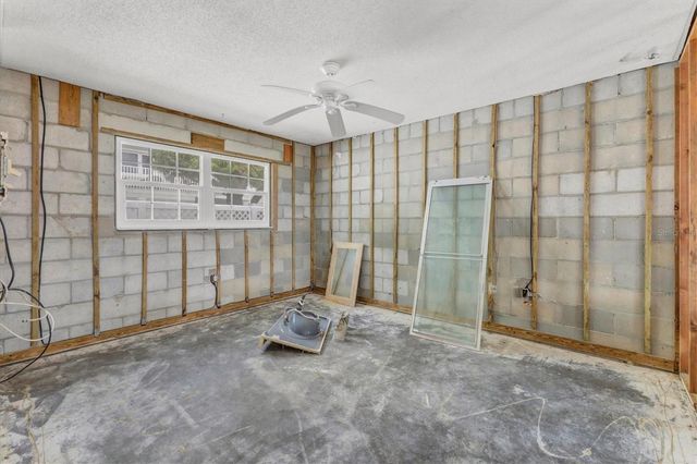 1977 BEACH ROAD 19, Englewood, FL 34223