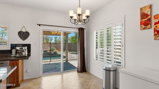 219 W ENSUENO Street, Gilbert, AZ 85233