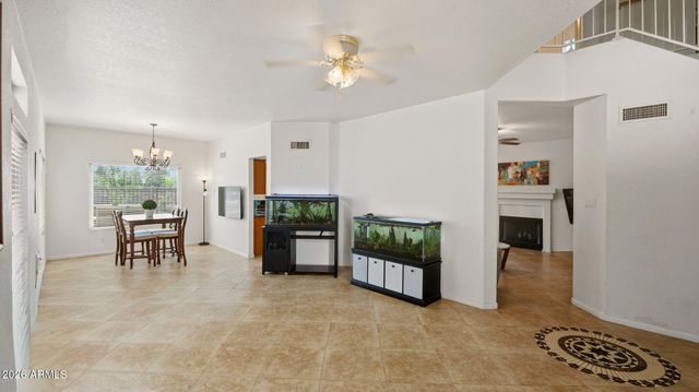 219 W ENSUENO Street, Gilbert, AZ 85233