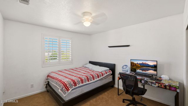 219 W ENSUENO Street, Gilbert, AZ 85233