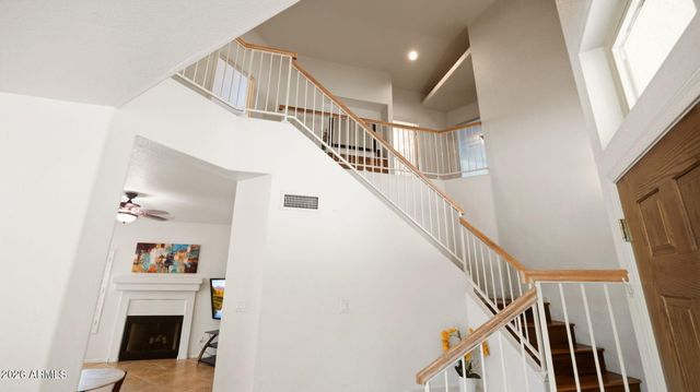 219 W ENSUENO Street, Gilbert, AZ 85233