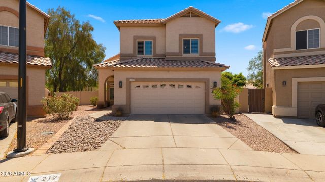 219 W ENSUENO Street, Gilbert, AZ 85233