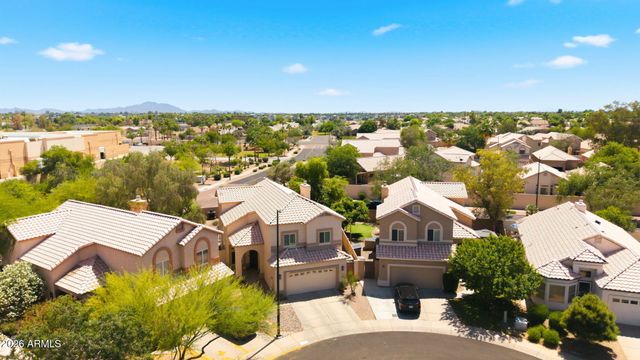 219 W ENSUENO Street, Gilbert, AZ 85233