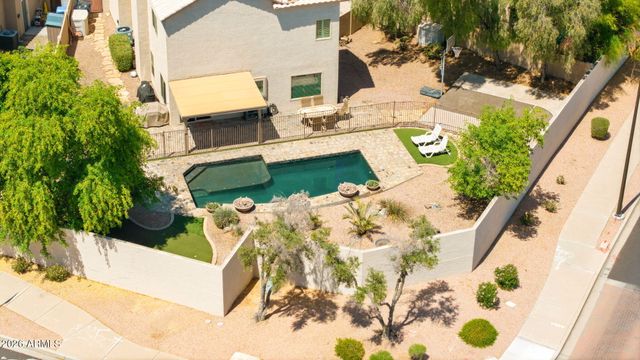 219 W ENSUENO Street, Gilbert, AZ 85233