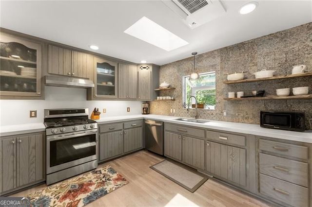 2905 Lanier Beach South Road, Cumming, GA 30041