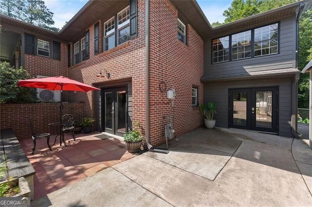 2905 Lanier Beach South Road, Cumming, GA 30041