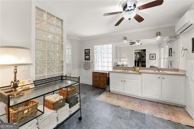 2905 Lanier Beach South Road, Cumming, GA 30041