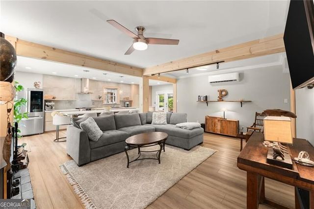 2905 Lanier Beach South Road, Cumming, GA 30041