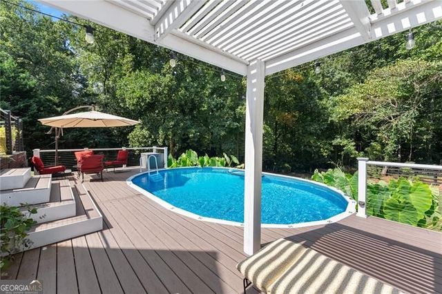 2905 Lanier Beach South Road, Cumming, GA 30041