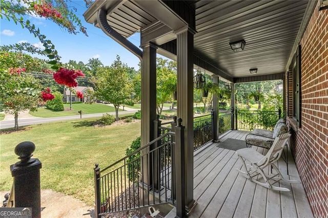 2905 Lanier Beach South Road, Cumming, GA 30041