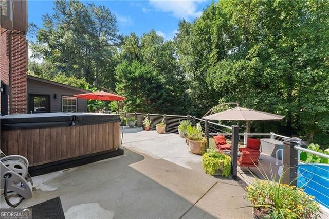 2905 Lanier Beach South Road, Cumming, GA 30041