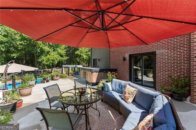 2905 Lanier Beach South Road, Cumming, GA 30041