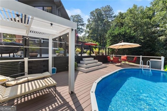 2905 Lanier Beach South Road, Cumming, GA 30041