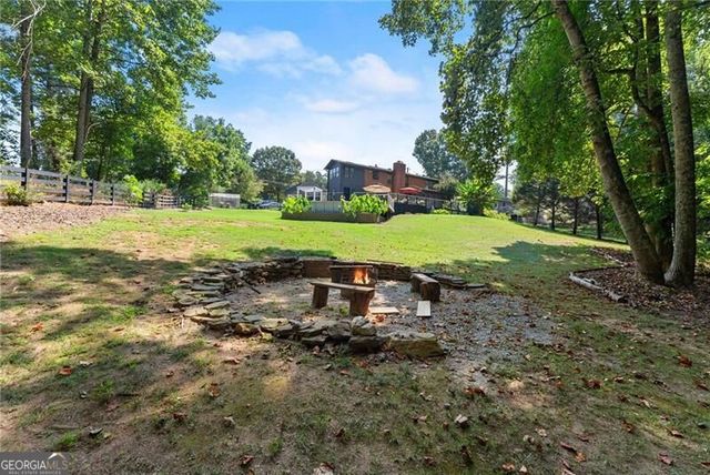 2905 Lanier Beach South Road, Cumming, GA 30041