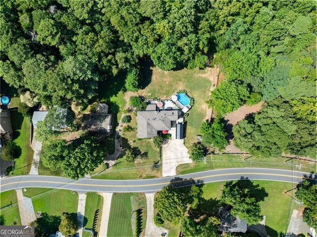 2905 Lanier Beach South Road, Cumming, GA 30041