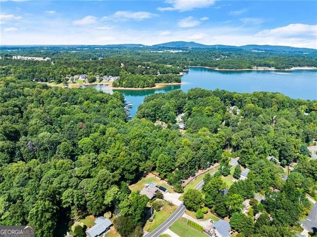 2905 Lanier Beach South Road, Cumming, GA 30041
