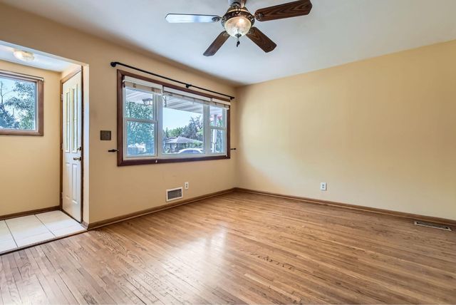 7200-7204 65th Avenue N, Brooklyn Park, MN 55428