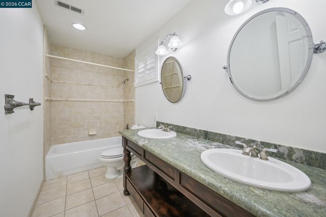 2145 Deer Oak Way, Danville, CA 94506