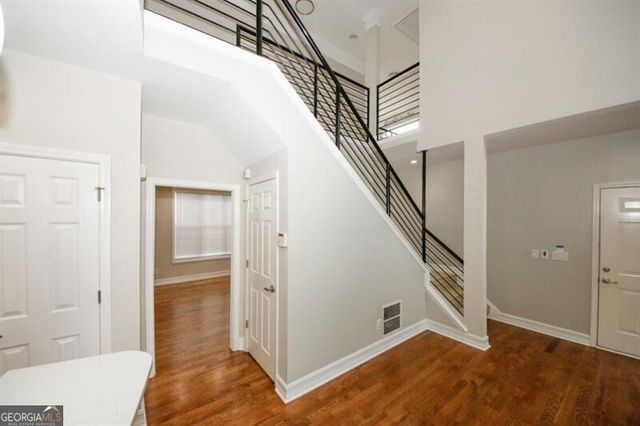 1354 Brookhaven Village Circle NE, Brookhaven, GA 30319