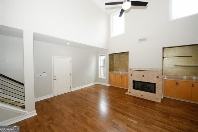 1354 Brookhaven Village Circle NE, Brookhaven, GA 30319