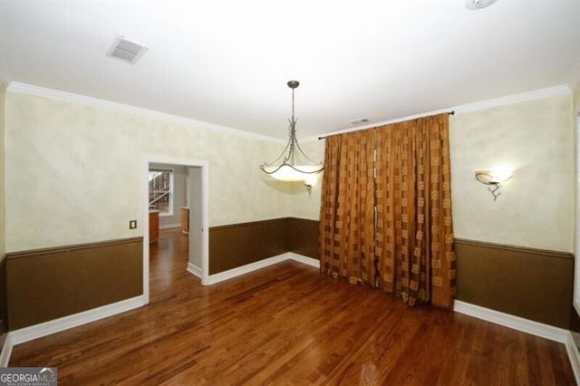 1354 Brookhaven Village Circle NE, Brookhaven, GA 30319